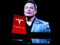 Benzinga Asks: Could Elon Musk Become The First Trillionaire? 1 In 3 Say This