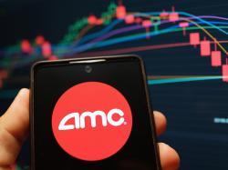 How Much $100 In AMC, Gamestop Would Be Worth If Stocks Hit Highs From Meme-Trade Halts 2 Years Ago