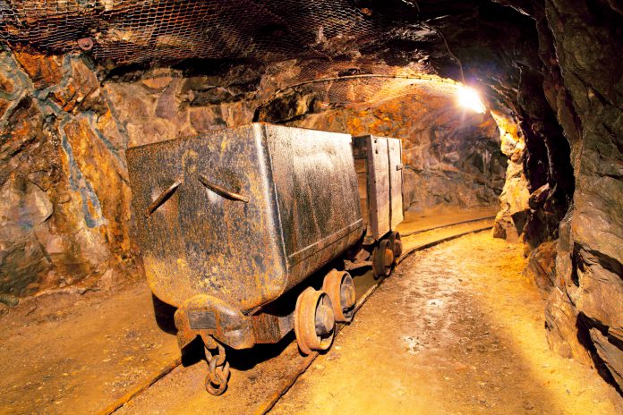 Gold Miner ETF Shines With Market Dreading a Slowdown